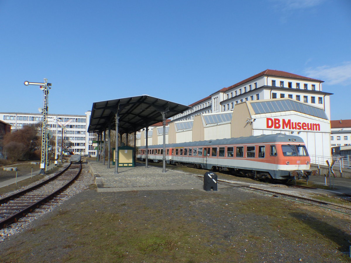 DB 614 005-7 am 21.02.2018 im DB Museum Nürnberg.