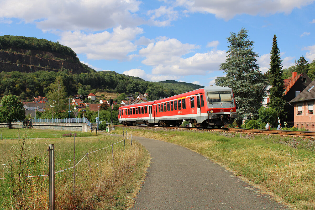DB 628 445 verlässt Kreimbach-Kaulbach in Richtung Kaiserslautern Hbf. (17.07.2023)