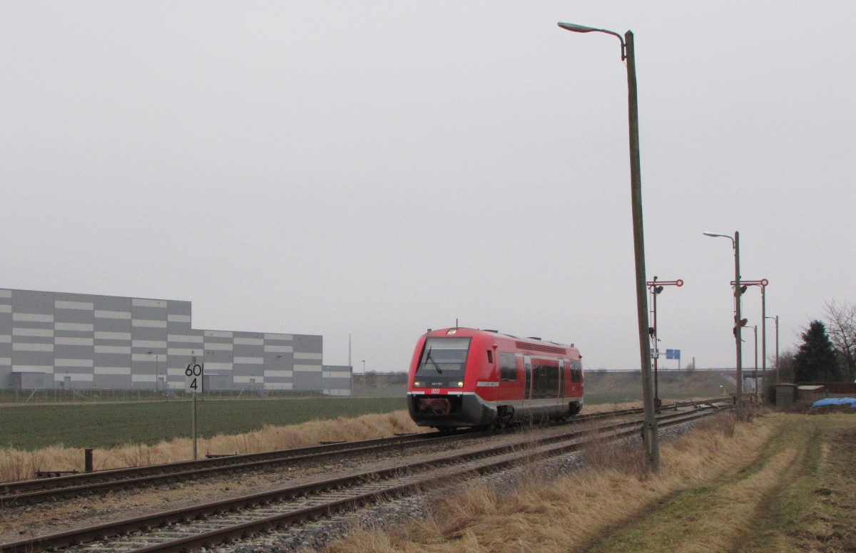 DB 641 021 als RB 16206 von Erfurt Hbf nach Leinefelde, am 12.02.2015 in Kühnhausen.