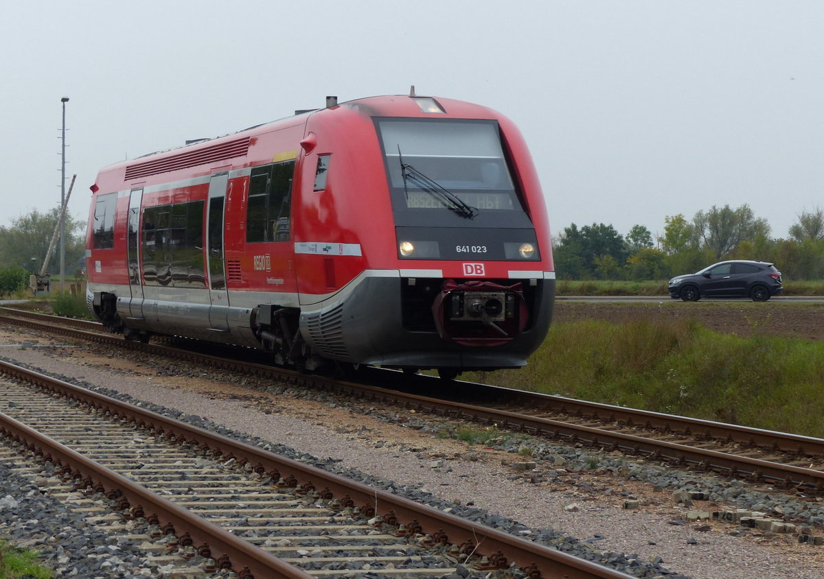 DB 641 023 als RB 16291 von Leinefelde nach Erfurt Hbf, am 30.09.2017 in Khnhausen.