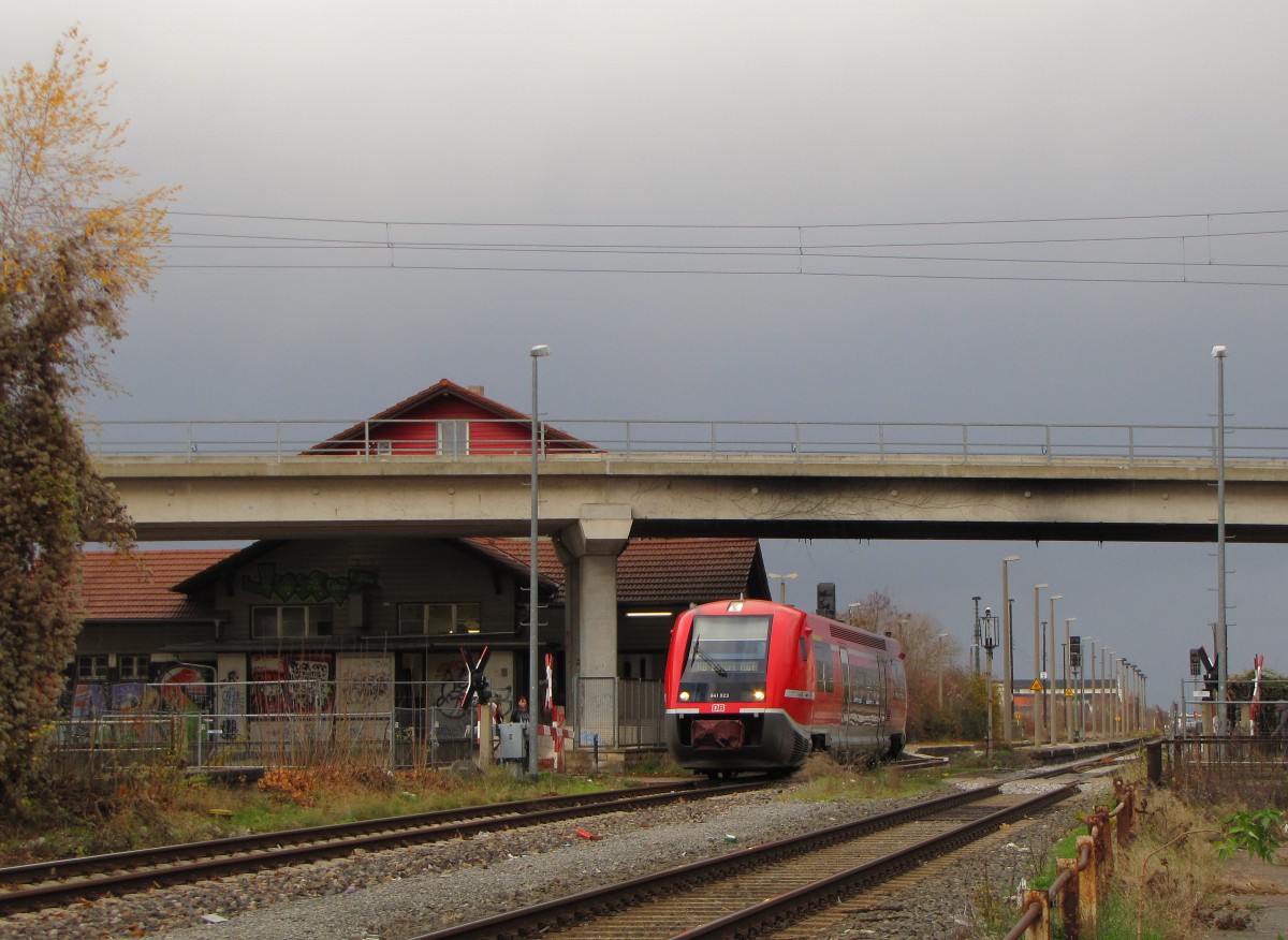 DB 641 023 als RB 16207 von Leinefelde nach Erfurt Hbf, am 14.11.2015 in Erfurt Nord.