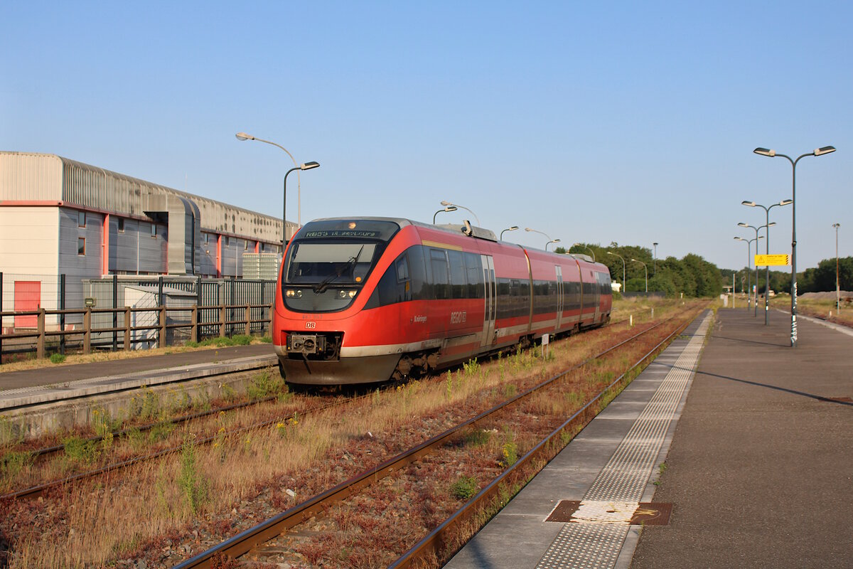DB 643 003 erreicht Wissembourg(F) aus Winden(Pfalz) kommend. (05.06.2023)