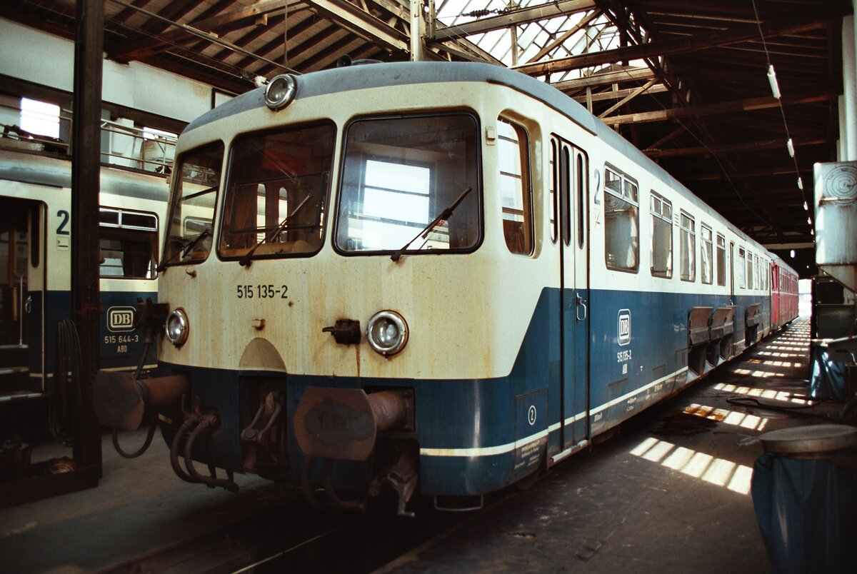 DB-Akkuzug der Baureihe 515 (515 135-2), Sommer 1984, Ort unbekannt