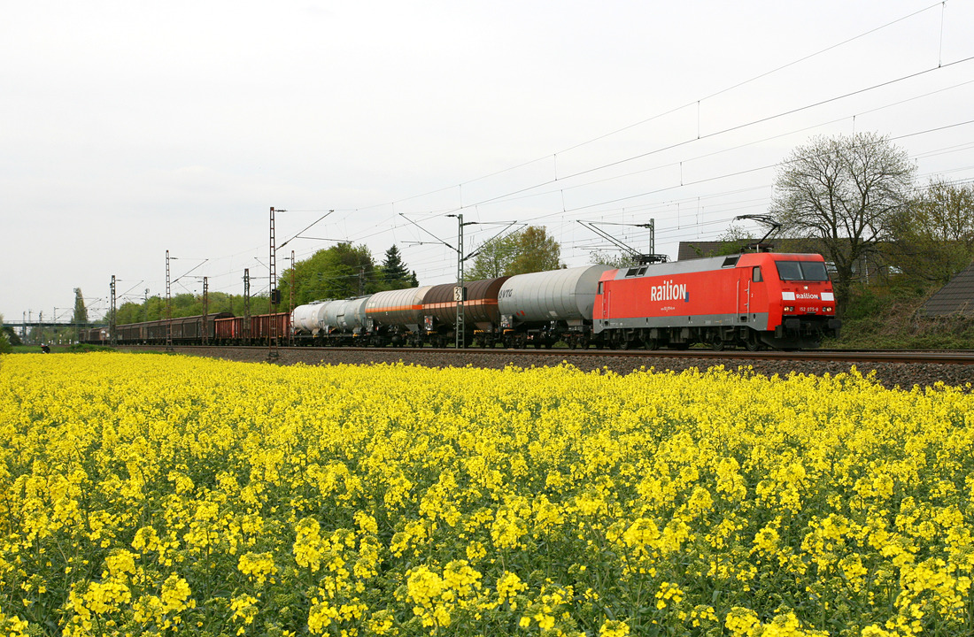 DB Cargo 152 075 mit EK 54533  Düsseldorf-Reisholz - Gremberg // Langenfeld // 30. April 2013
