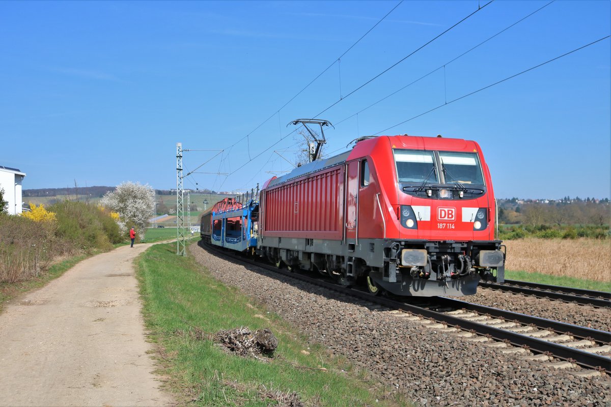 DB Cargo 187 114 mit gemischten Güterzug am 07.04.18 bei Niederwalluf (rechte Rheinstrecke) 