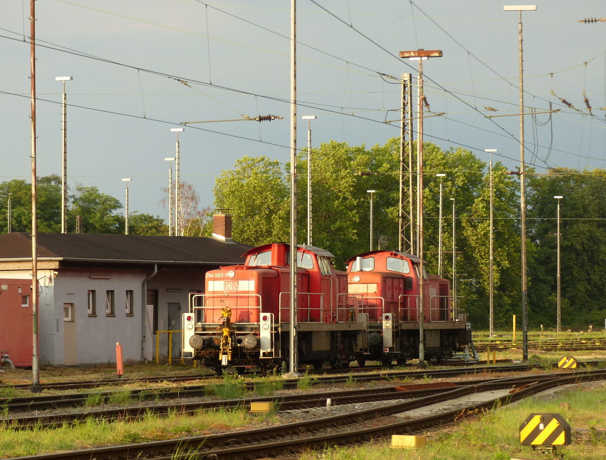 DB Cargo 294 693-7 am 14.08.2020 beim pausieren in Oberhausen Osterfeld Rbf.