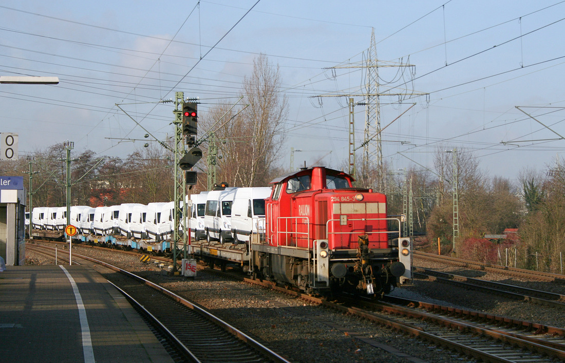 DB Cargo 294 845 mit EK 54573  Düsseldorf-Derendorf - Köln-Kalk Nord // Düsseldorf-Eller // 10. januar 2012