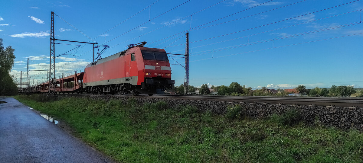 DB Cargo AG 152 021-2 in Gümmer, Oktober 2022 