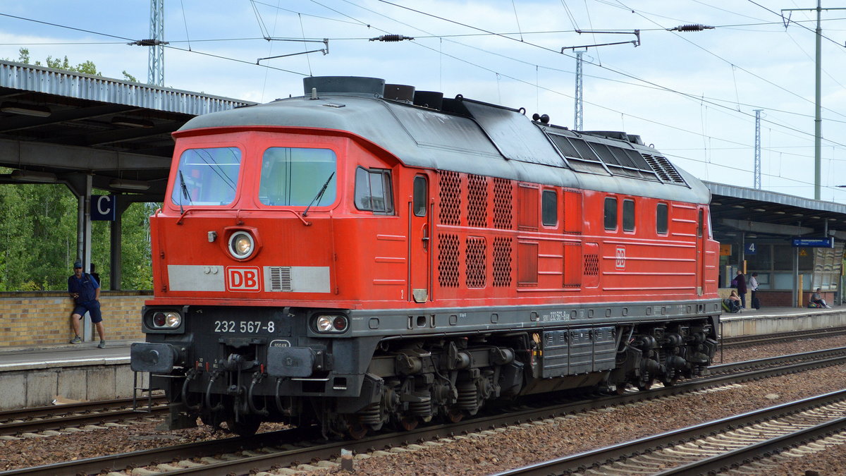 DB Cargo AG mit  232 567-8  (NVR-Nummer  92 80 1232 567-8 D-DB ) am 15.08.19 Bahnhof Flughafen Berlin Schönefeld.