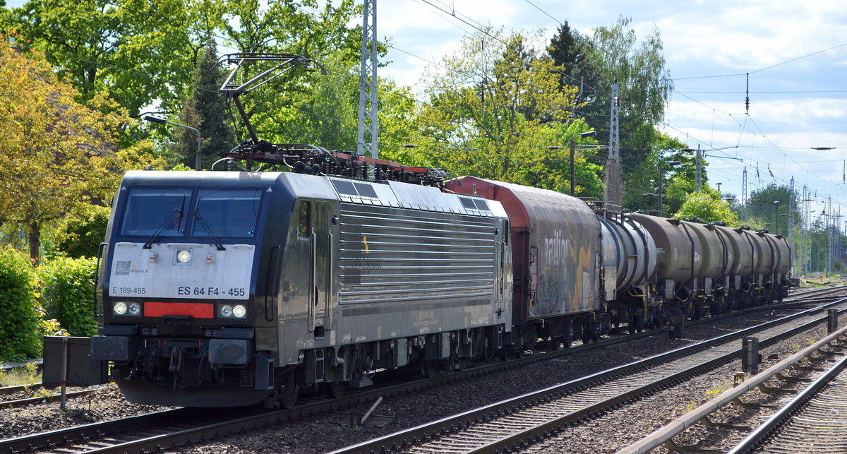 DB Cargo Deutschland AG mit der polnischen MRCE Dispo  ES 64 F4-455  [NVR-Nummer: 91 51 5170 029-0 PL-DISPO] und kurzem gemischtem Güterzug Richtung Frankfurt/Oder am 14.05.19 Berlin-Hirschgarten.