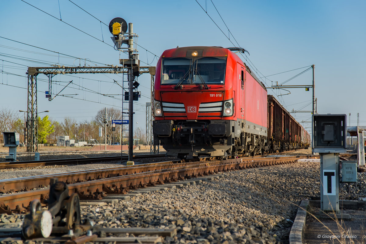 DB CARGO ITALIA - E191 018 BUTTAPIETRA 30/03/2019