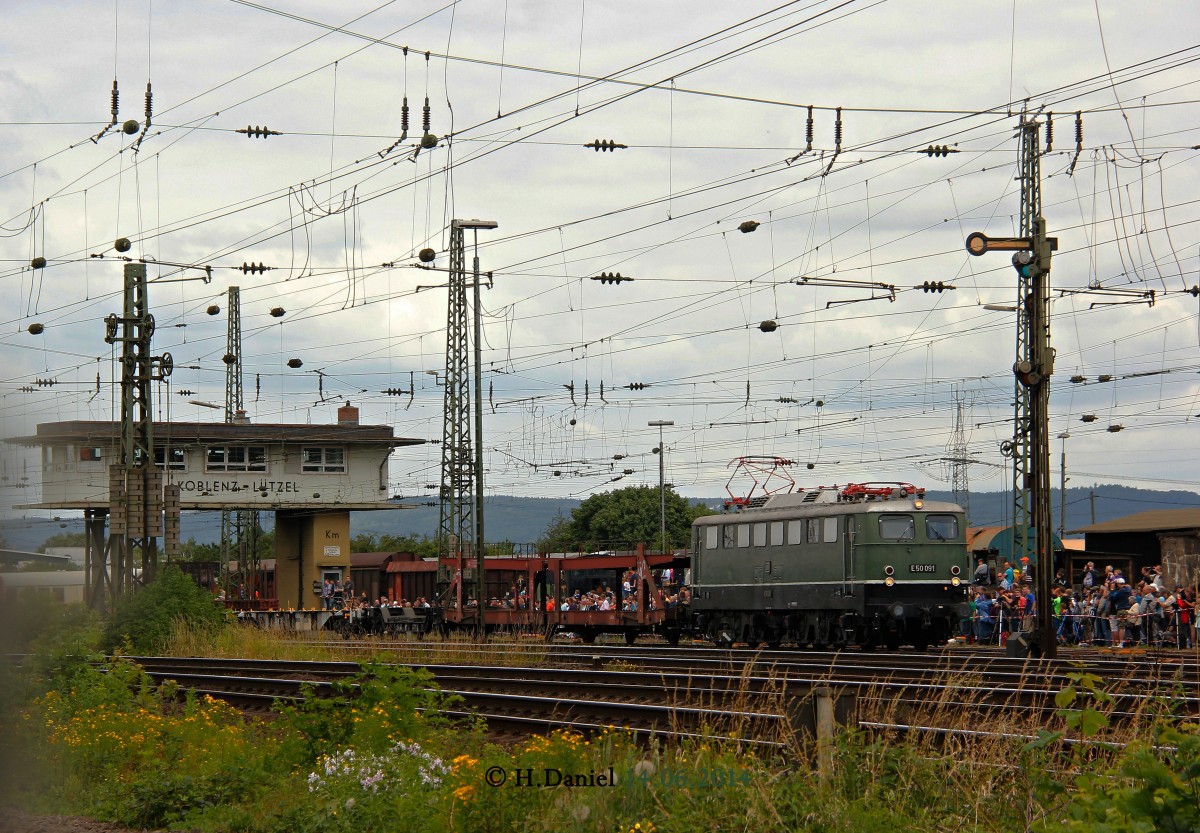 DB E50 091 bei der Lokparade im DB Museum Koblenz, Juni 2014.