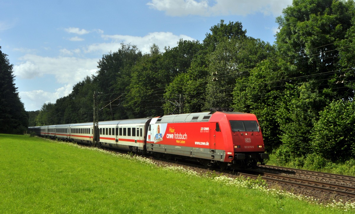 DB Fernverkehr 101 076  cewe fotobuch  mit IC 2218 Stuttgart Hbf - Hamburg-Altona (Bohmte-Stirpe, 15.06.14).