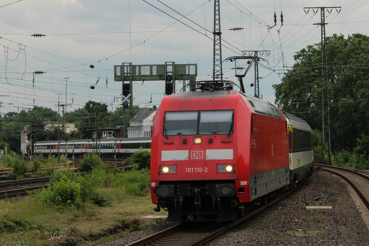 DB Fernverkehr 101 116 als EC 6, 10. Juli 2021, Köln West