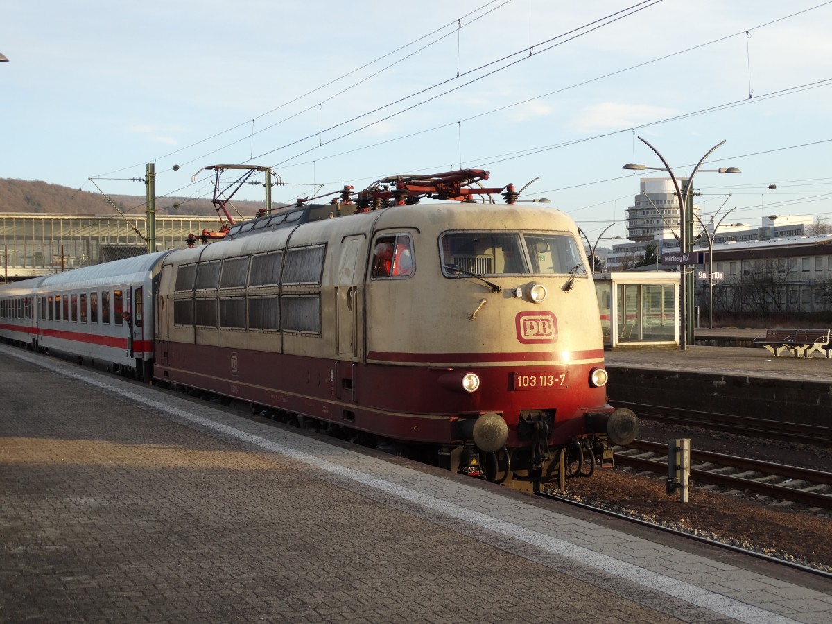 DB Fernverkehr 103 113-7 am 25.02.15 in Heidelberg Hbf mit dem IC 2316