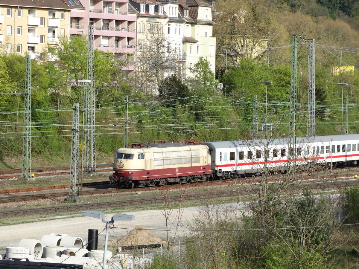 DB Fernverkehr 103 113-7 mit dem IC 2316 am 15.04.15 in Heidelberg 