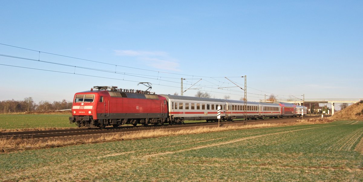 DB Fernverkehr 120 151 mit PbZ 2451 Hamburg-Langenfelde - Dortmund Bbf (Marl, NI, 06.01.17).