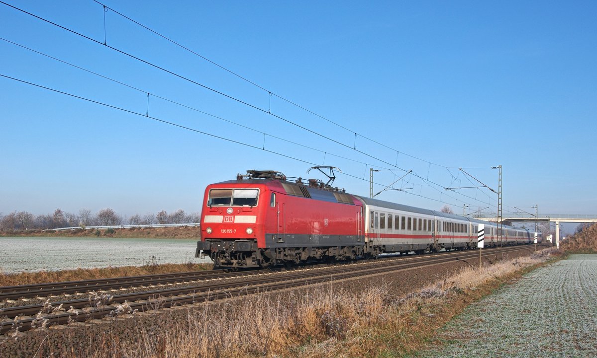 DB Fernverkehr 120 155 mit Ersatz-IC 2901 Hamburg-Altona - Frankfurt (Main) Hbf für den ausgefallenen ICE 1025 (Marl, NI, 29.11.16).