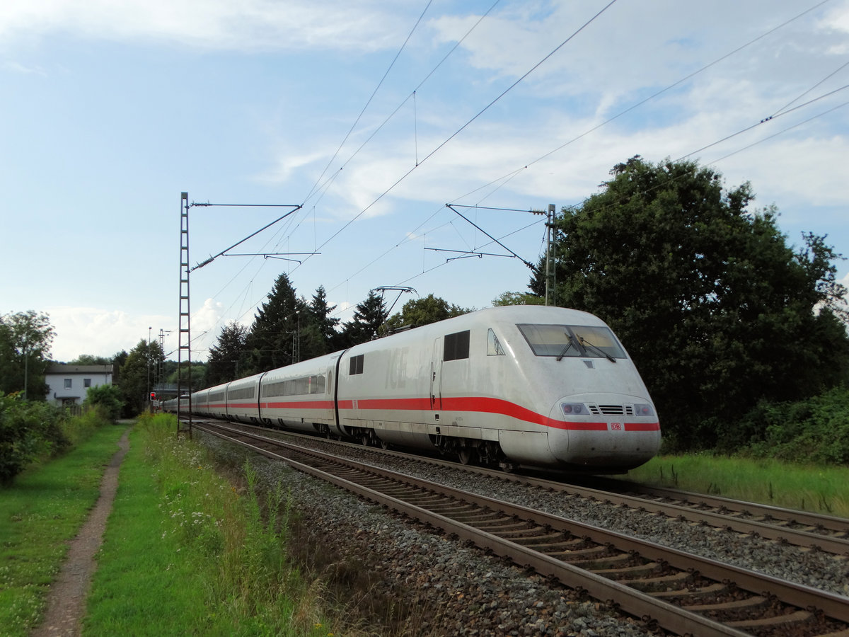 DB Fernverkehr ICE 1 (401 xxx-x) am 05.08.16 in Hanau West als Umleiter