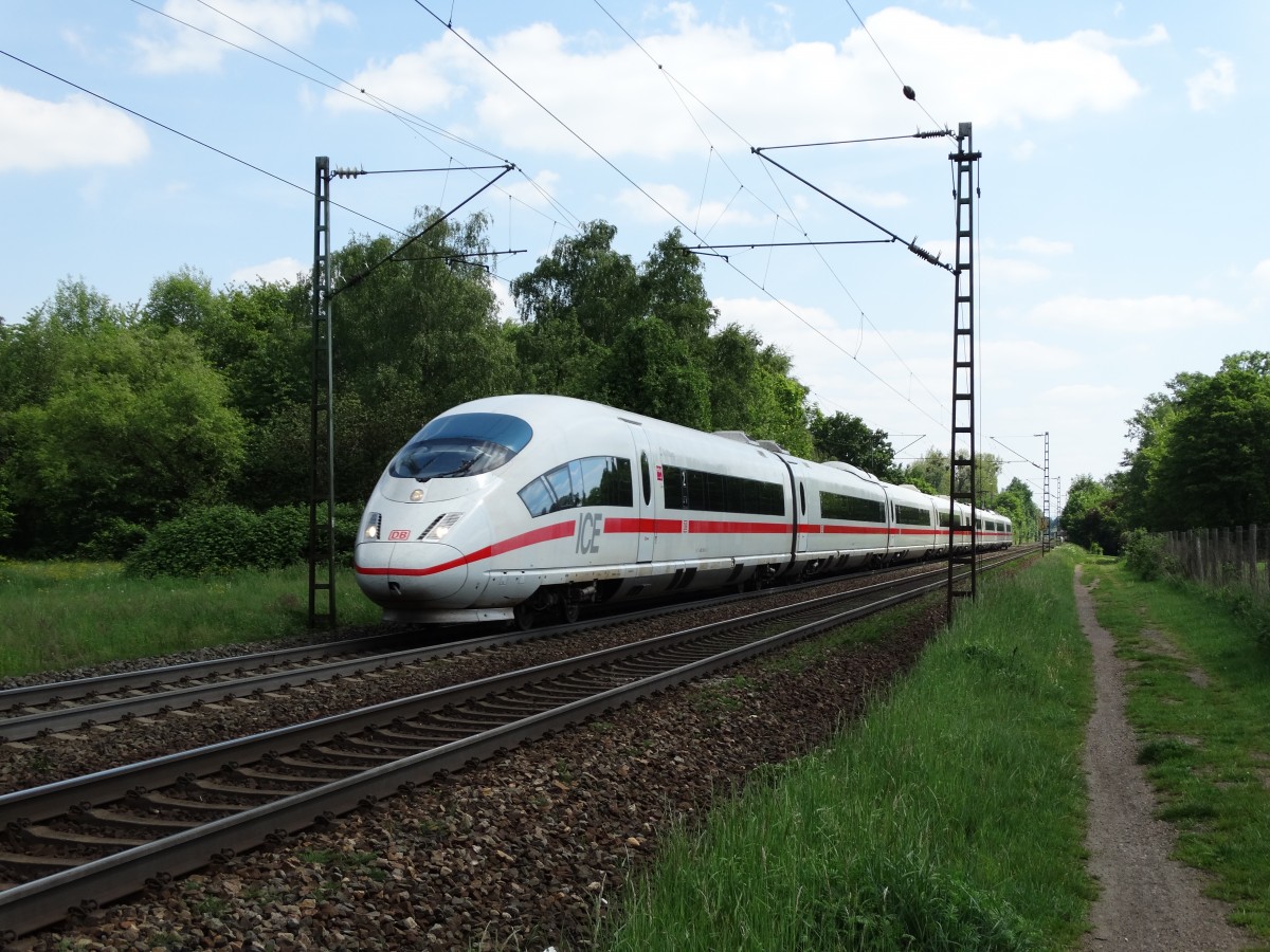 DB Fernverkehr ICE 3 (BR 403) am 04.05.14 bei Hanau West 