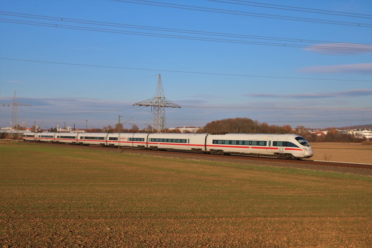 DB Fernverkehr ICE T (411 xxx) am 18.11.18 auf der Main Weser Bahn bei Bad Vilbel Dortelweil