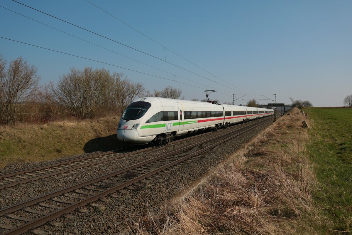 DB Fernverkehr ICE-T 411 xxx am 25.03.22 in Nieder Mörlen