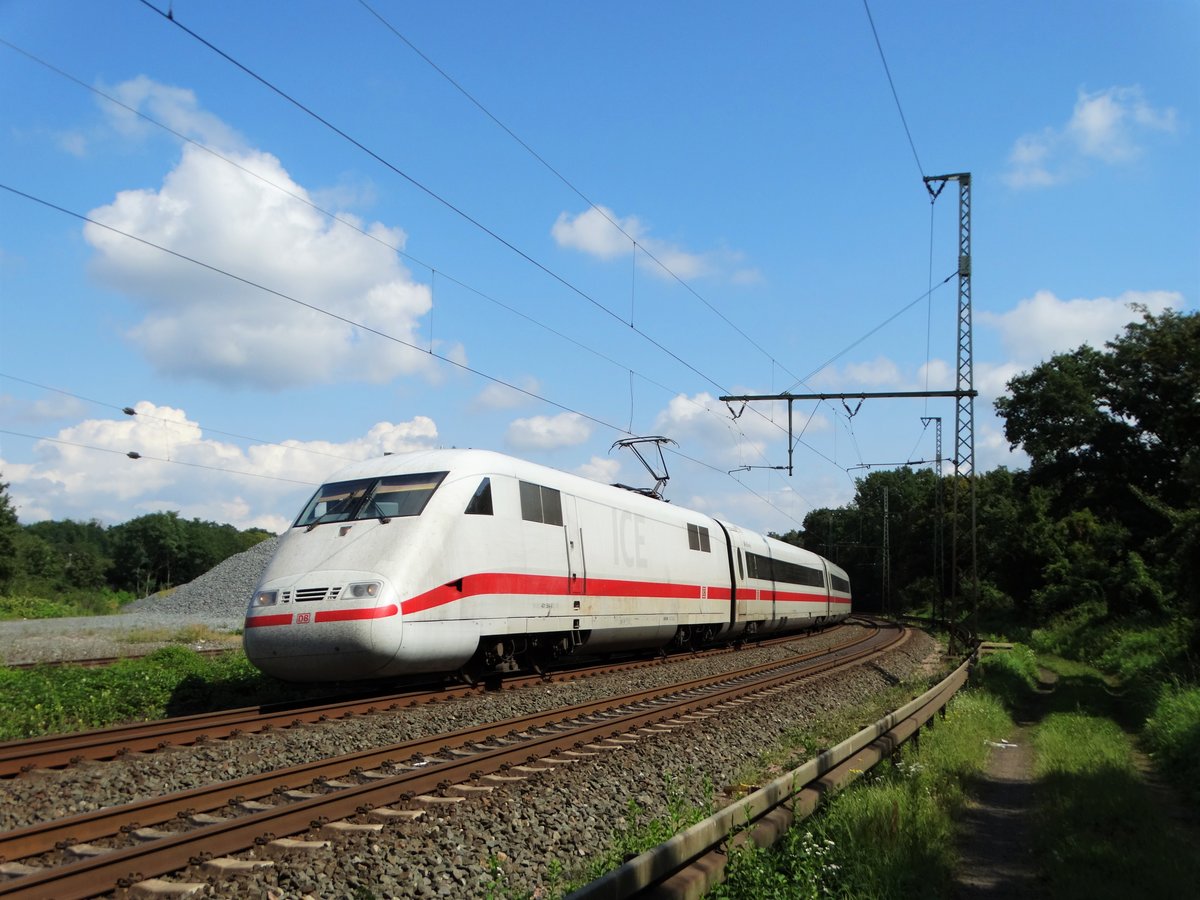 DB Fernverkehr ICE1 (401 185) Freilassing am 03.09.17 bei Hanau