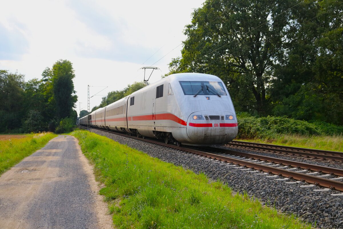 DB Fernverkehr ICE1 am 02.08.24 in Maintal Ost