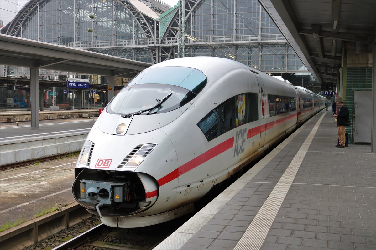 DB Fernverkehr ICE3 (406 xxx) mit offenen Maul am 27.01.18 in Frankfurt am Main Hbf