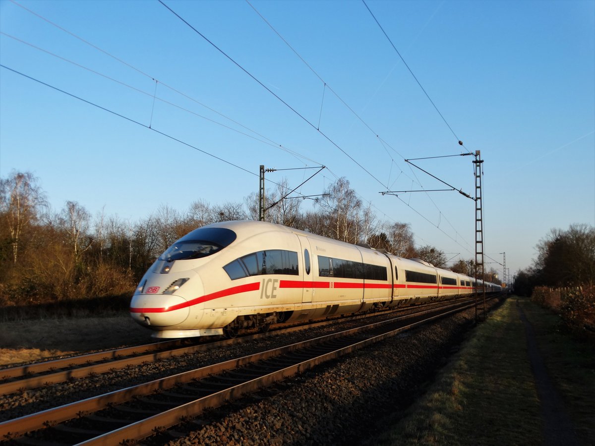 DB Fernverkehr ICE3 (BR 403) am 14.02.17 in Hanau West