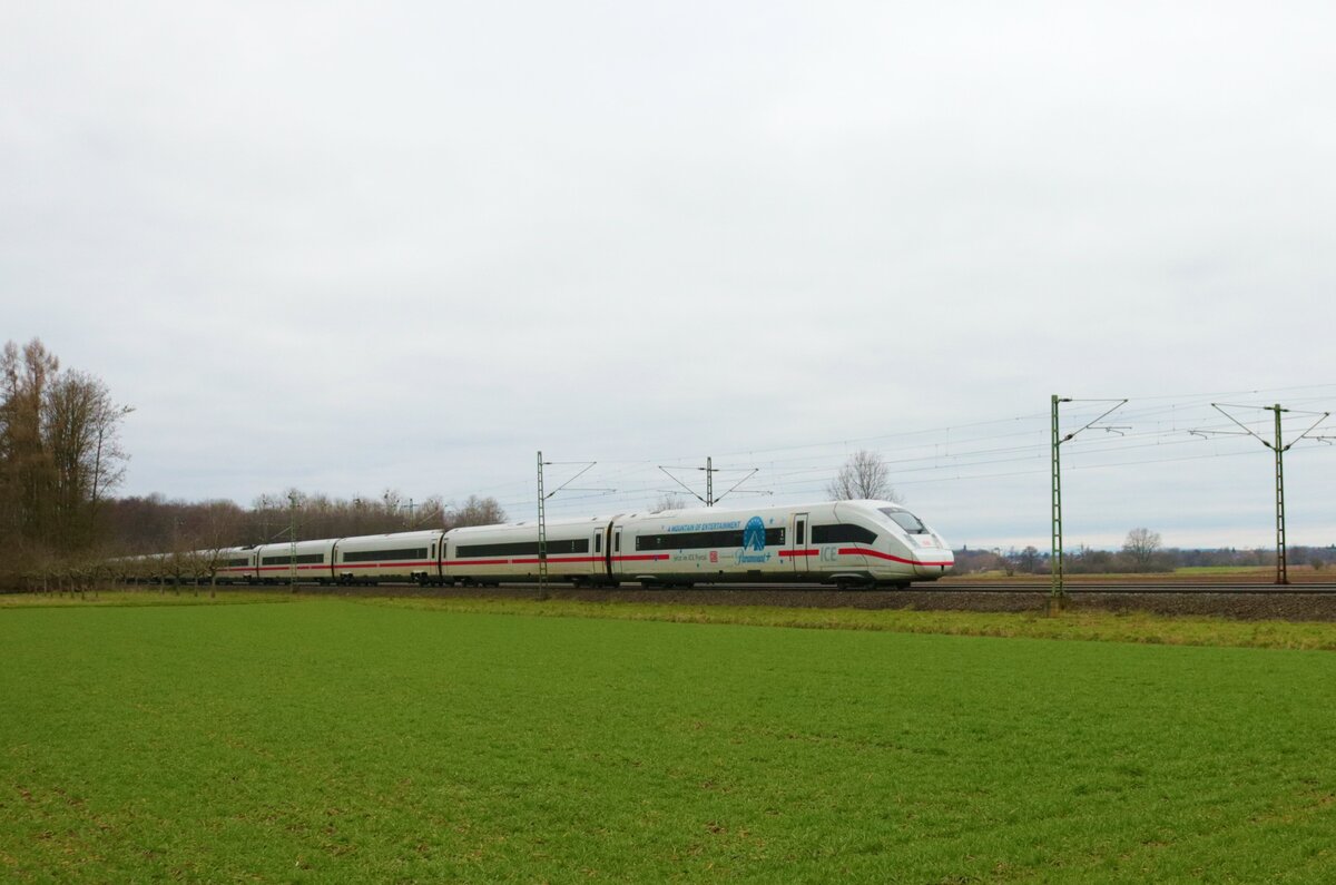 DB Fernverkehr ICE4 (412 019) mit Paramount Werbung als ICE690 in Langenselbold (Main Kinzig Kreis) am 28.01.23