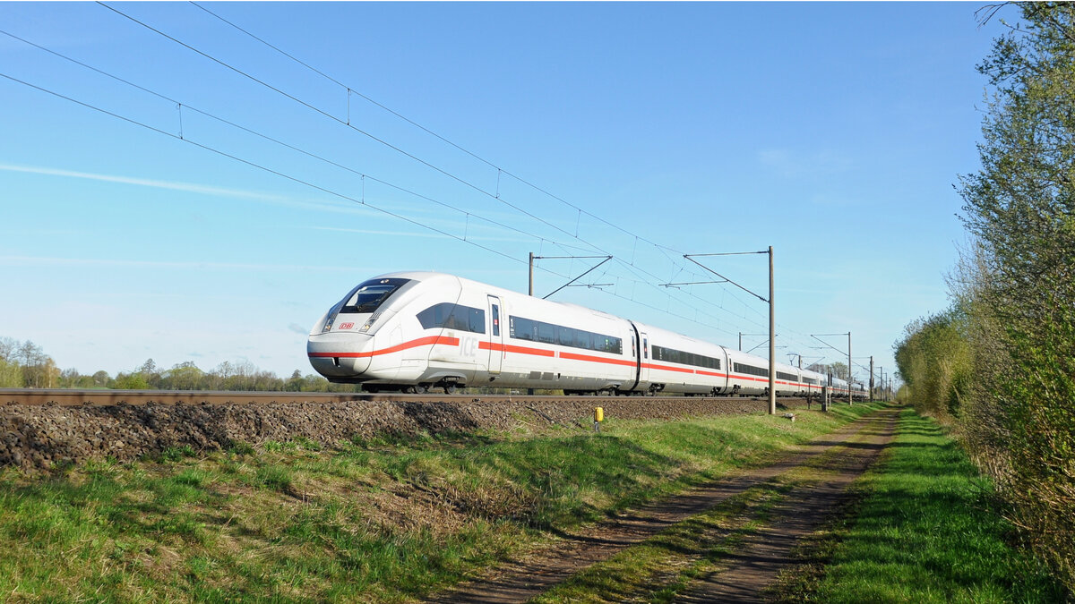 DB Fernverkehr Tz 9468 (412 468) als ICE 517 Hamburg-Altona - Stuttgart Hbf (Hüde, 16.04.2022).