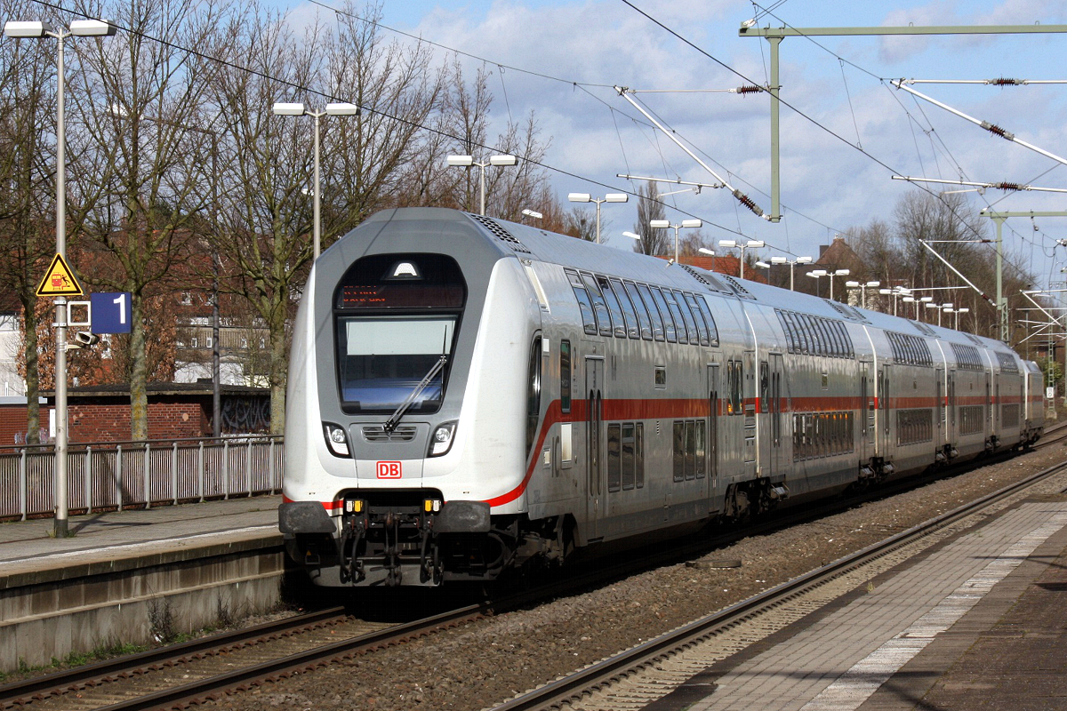 DB IC 2450  am 17.02.2020 Einfahrt in Recklinghausen Hbf.