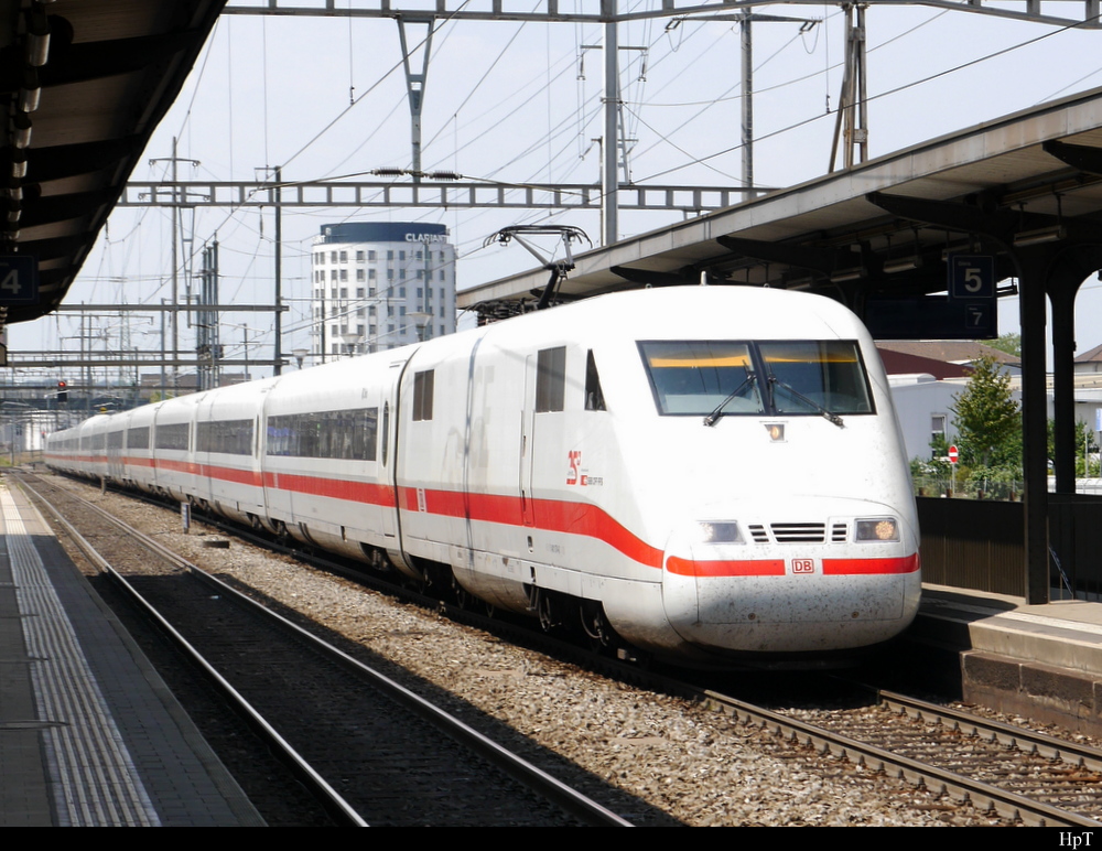 DB - ICE 401 074 bei der durchfahrt in Prattelen am 04.08.2018
