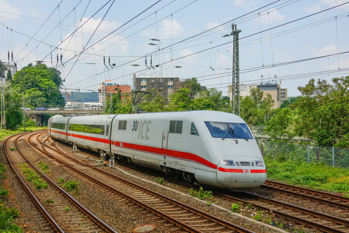 DB ICE 401 086  30 Jahre ICE  in Wuppertal, Juni 2024.