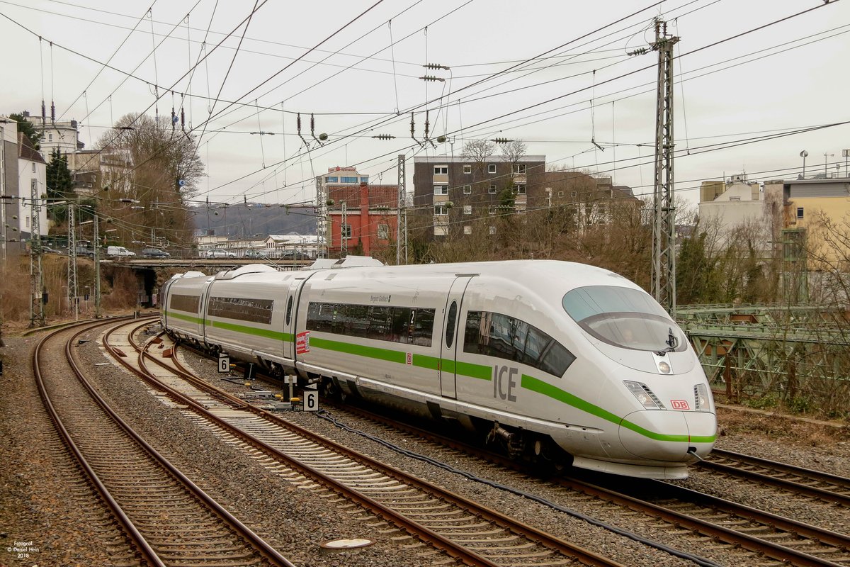 DB ICE 403  Gr�nspotting  in Wuppertal, M�rz 2018.