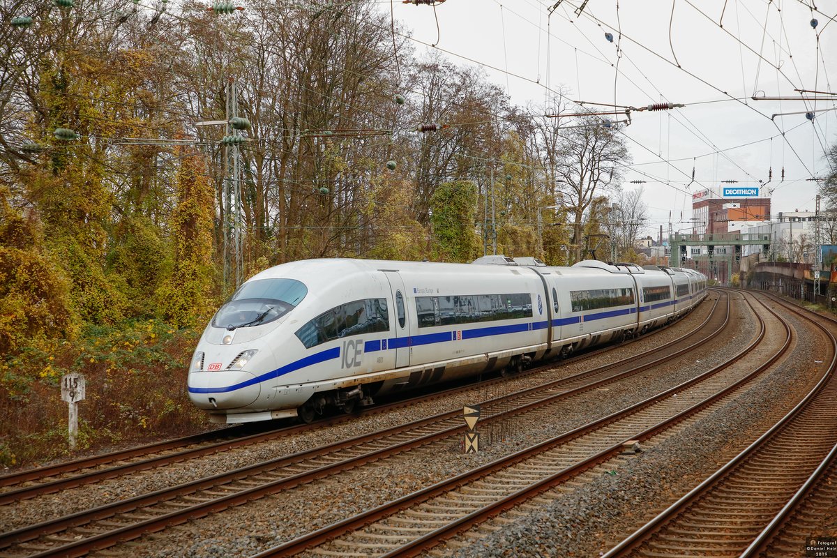DB ICE 406 001  Europa  als ICE109 in Wuppertal, Dezember 2019.