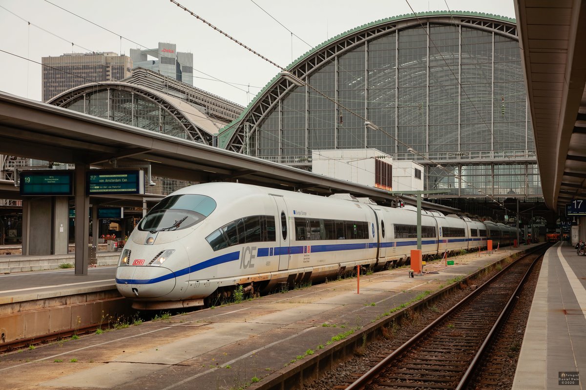 DB ICE 406 001  Europa  in Frankfurt Hbf, August 2020.