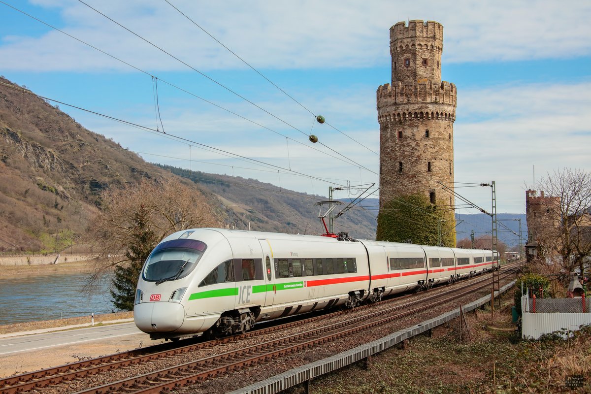 DB ICE T  Klimaschützer  in Oberwesel, März 2021.