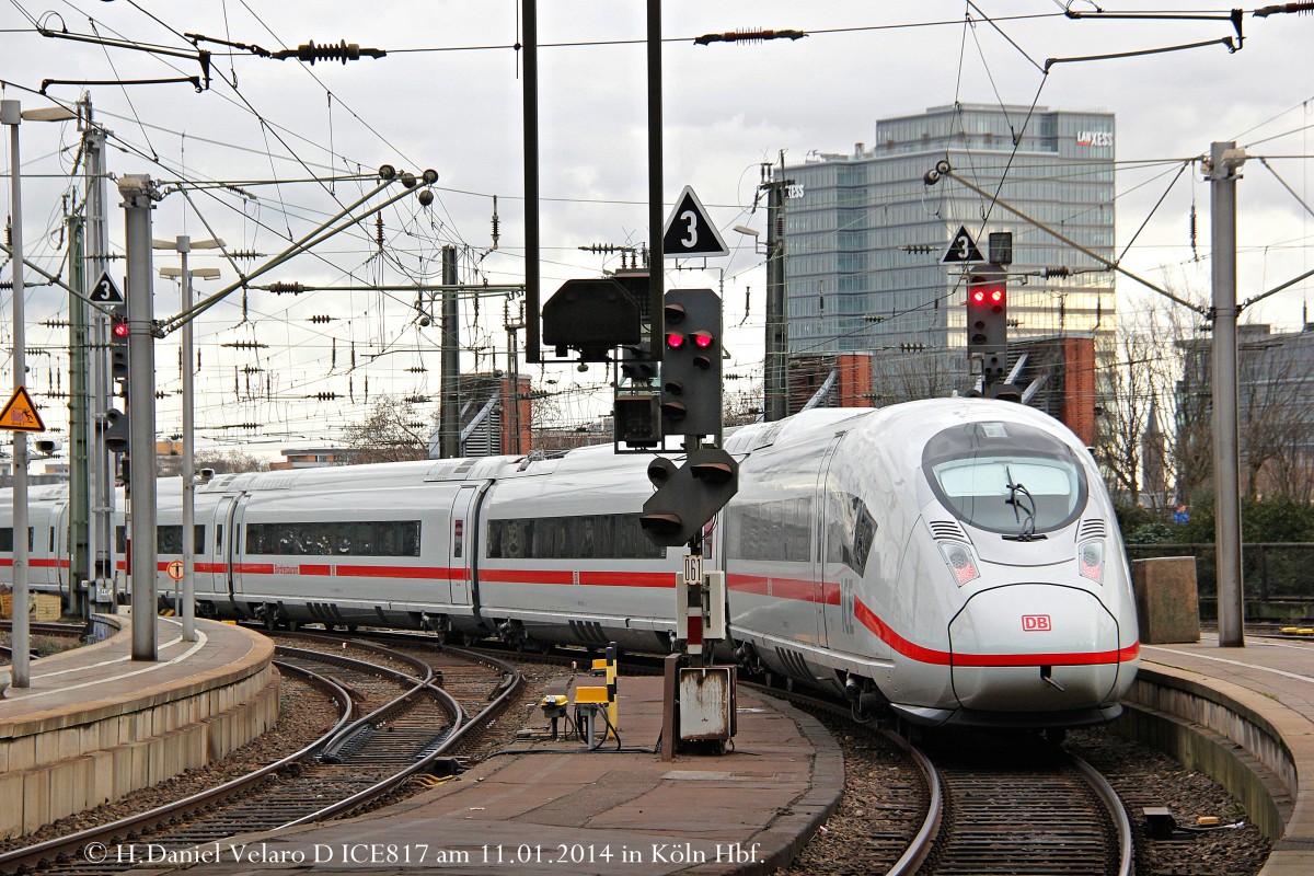 DB ICE Velaro D 407 013 als ICE817 bei der Ausfahrt in K�ln Hbf, Januar 2014.