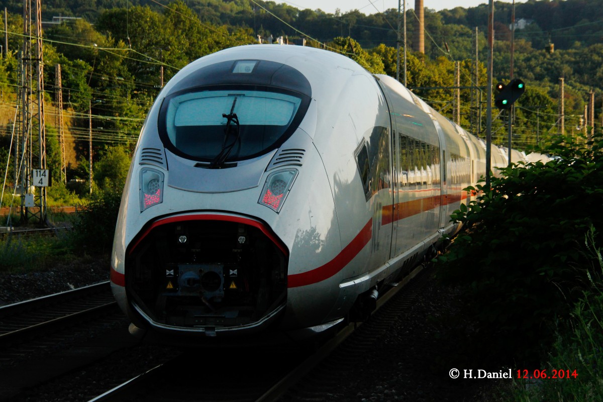 DB ICE Velaro D 407 in Wuppertal, Juni 2014.