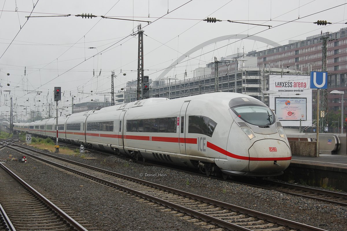 DB ICE Velaro D 407 012 in K�ln Messe/Deutz, Mai 2016.