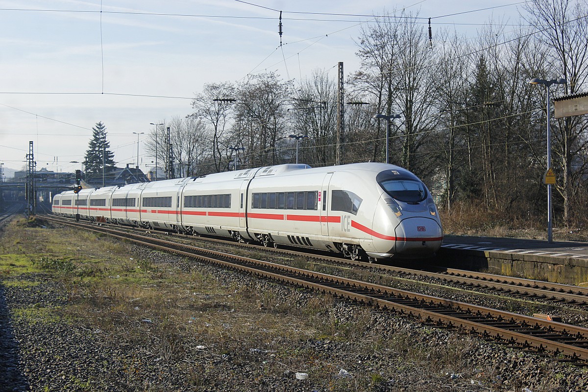 DB ICE Velaro D 717 (407 007-3) in Wuppertal, Januar 2016.