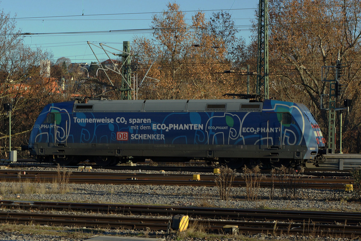 DB: Impressionen des Bahnhofs Stuttgart Hbf vom 3. Dezember 2016.
Foto: Walter Ruetsch