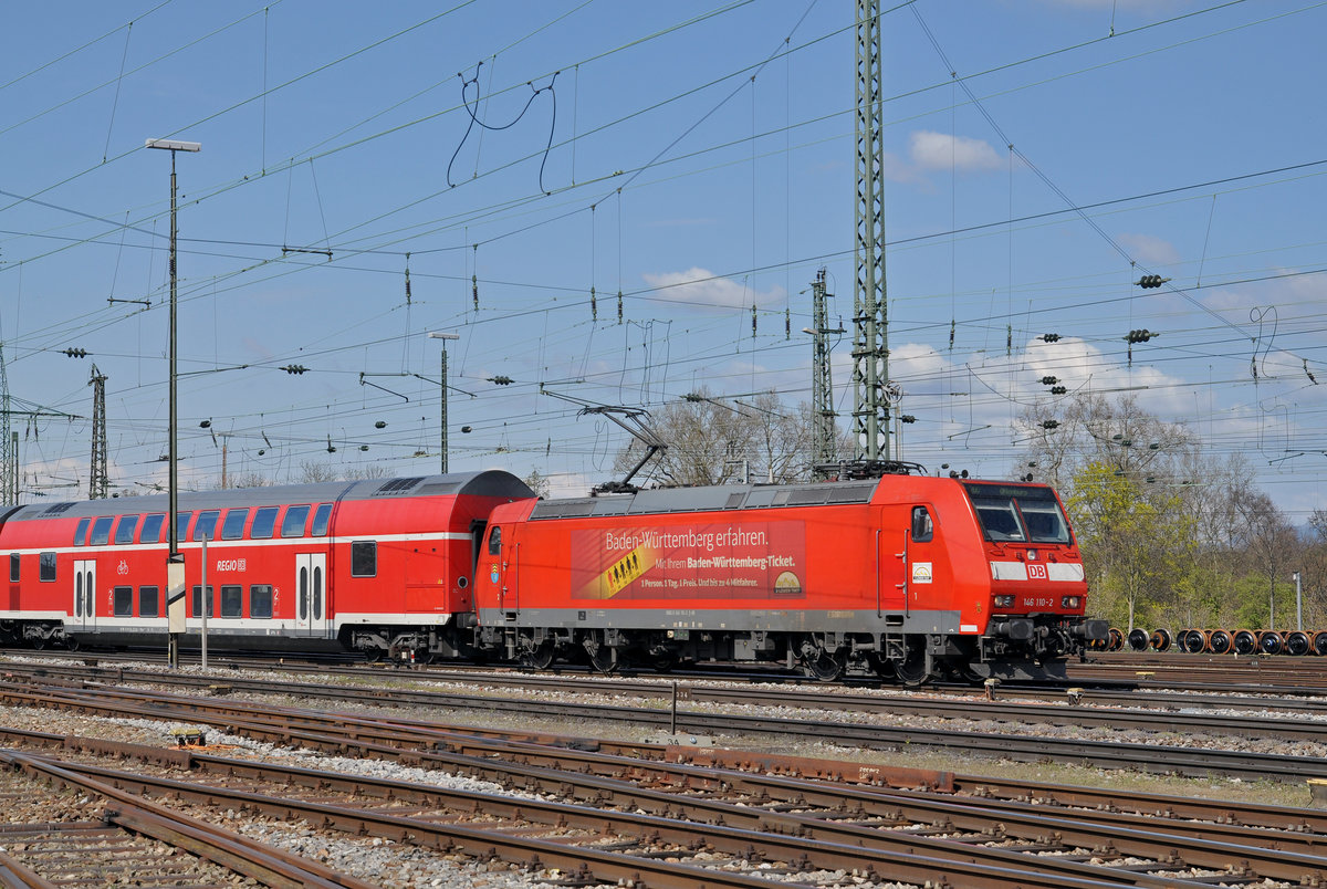 DB Lok 146 110-2 fährt beim Badischen Bahnhof ein. Die Aufnahme stammt vom 01.04.2017.