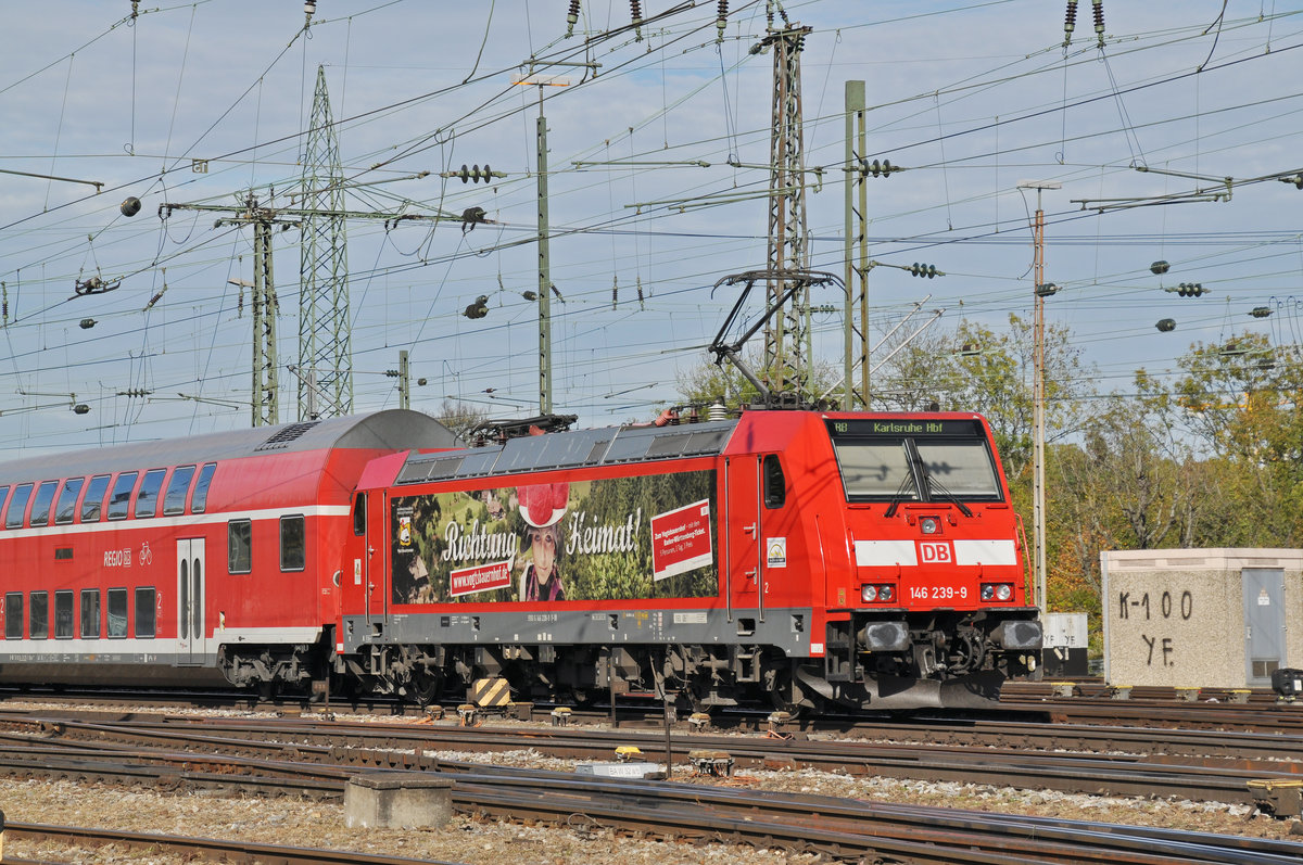 DB Lok 146 239-9 fährt beim Badischen Bahnhof ein. Die Aufnahme stammt vom 25.10.2017.