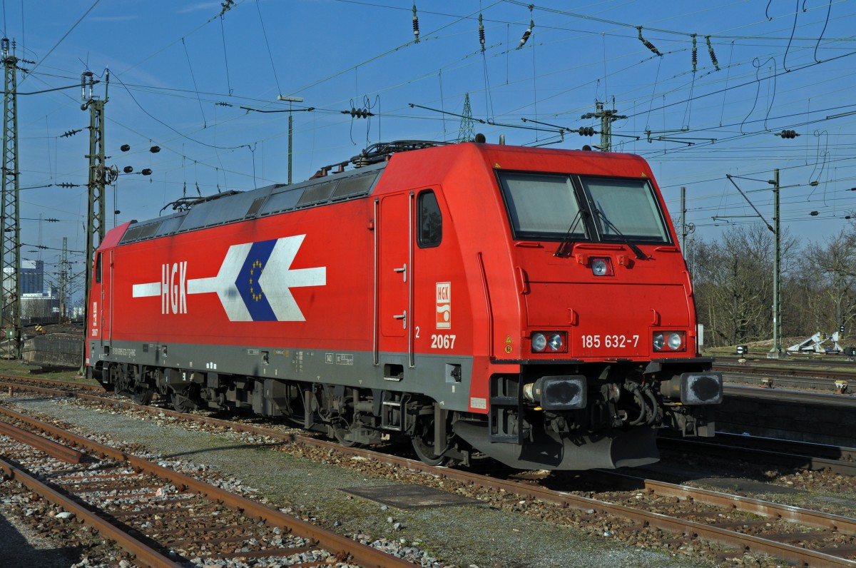 DB Lok 185 632-7 am Badischen Bahnhof in Basel. Die Aufnahme stammt vom 03.02.2014.