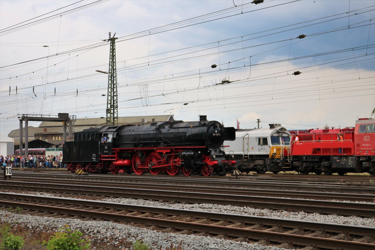 DB Museum 01 150 in Koblenz Lützel am 16.06.18 von einen Gehweg aus fotografiert