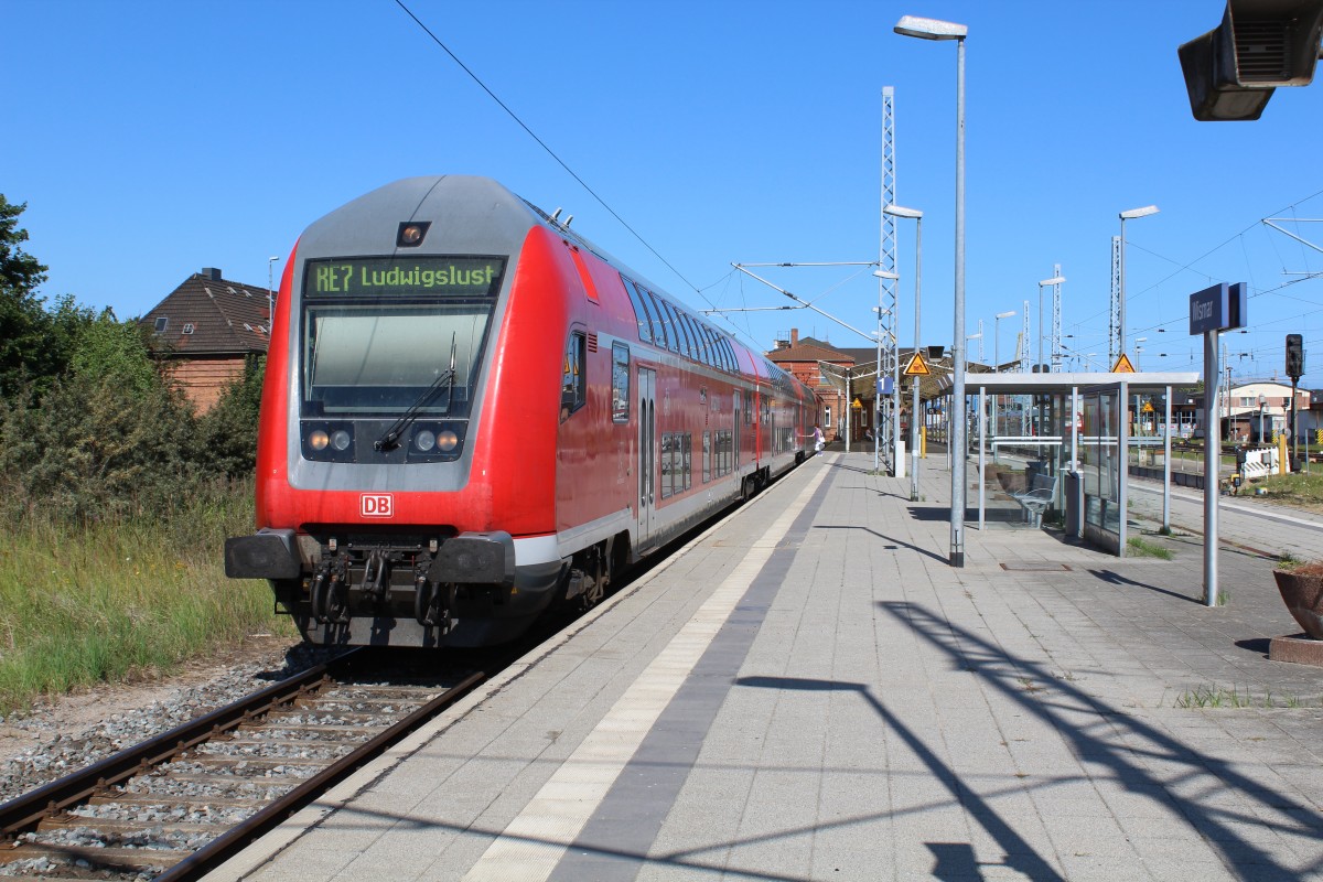 DB RE7 (DBpbzfa 765) Wismar am 18. Juli 2013.