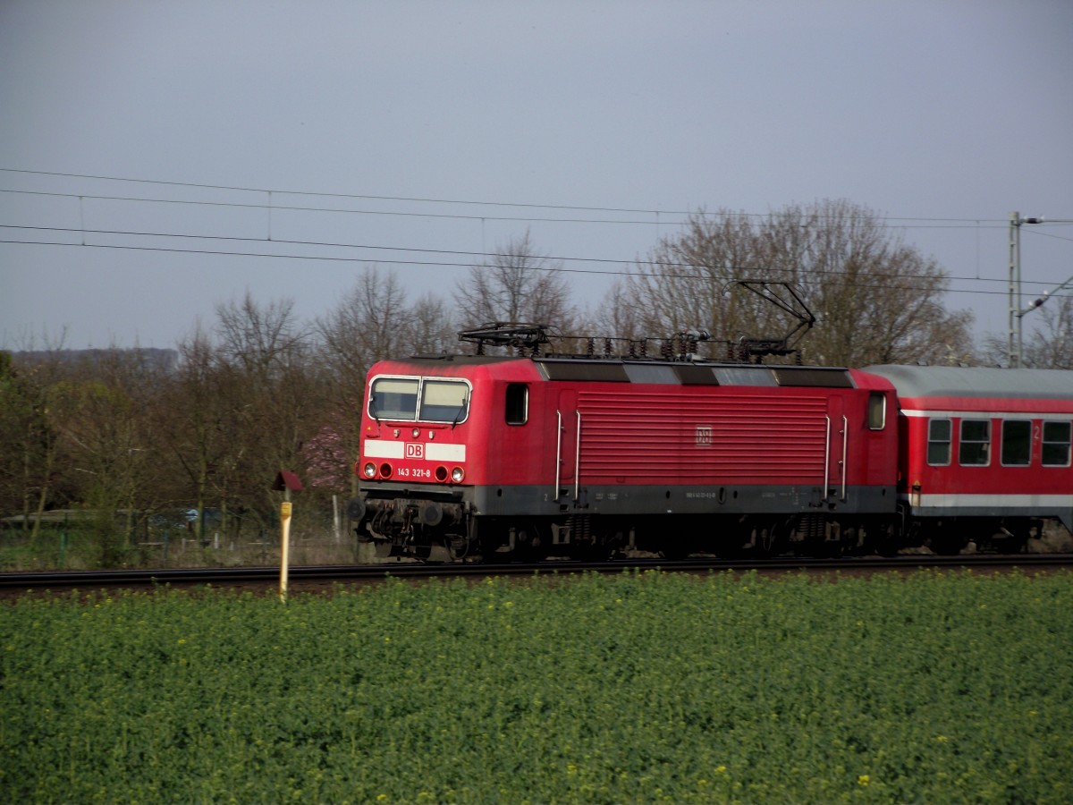 DB Regio 143 321-8 am 28.03.14 bei Frankfurt Mainkur 